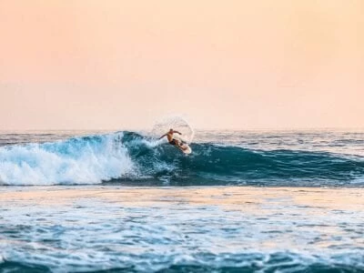 55 frases de surf para você que é fã desse esporte