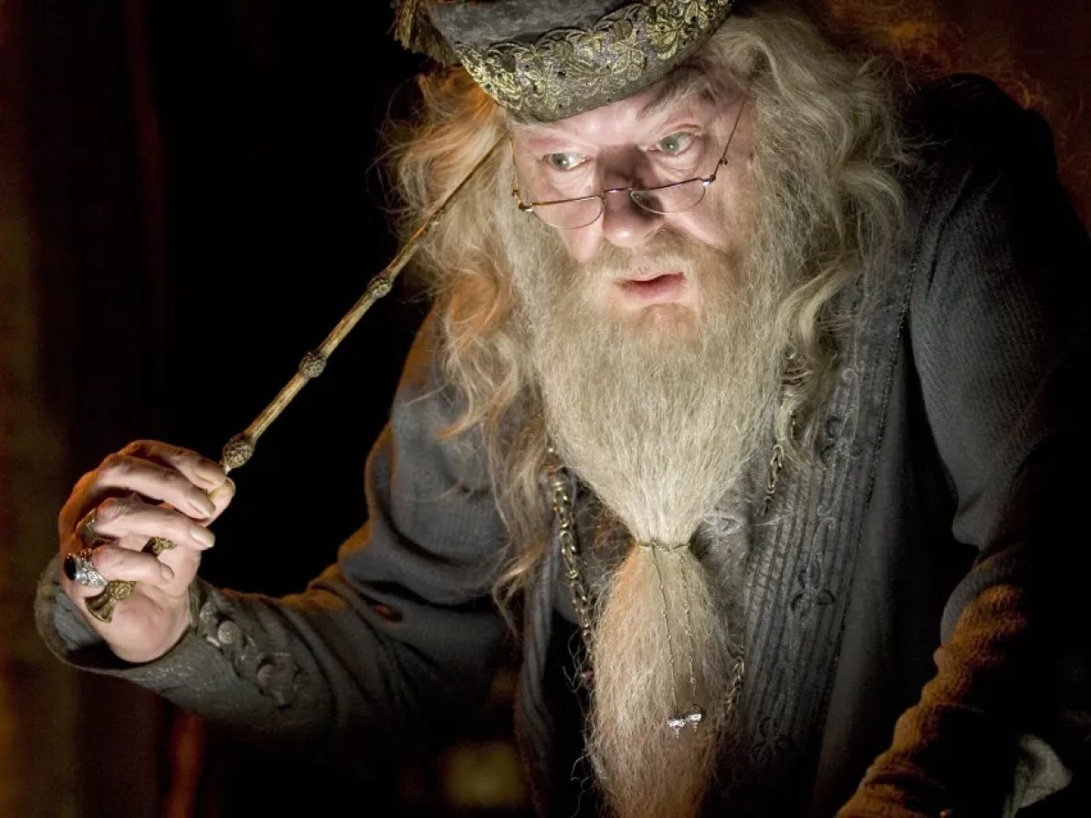 30 frases do Dumbledore para você matar a saudade da saga Harry Potter