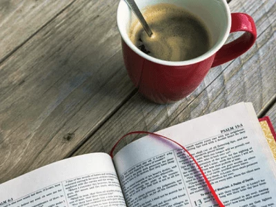 30 frases bíblicas de bom dia para ser abençoado por Deus pela manhã