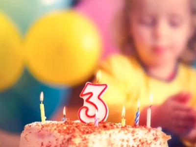 30 frases de aniversário para filha de 3 anos que celebram a pequena vida