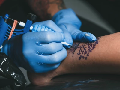 40 frases sobre tatuagem para quem ama eternizar sentimentos na pele