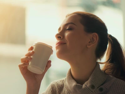 35 frases de boa tarde com café para encher seu dia de ânimo